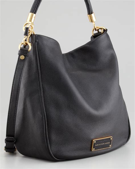 marc jacobs thick strap bag.